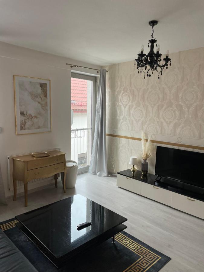Zara Luxury Apartments The Absolute Center Of Zilina Žilina Exterior foto